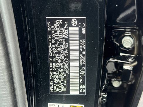 New 2026 Toyota Prius Plug-In Hybrid image 33