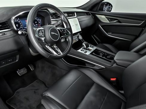 Used 2023 Jaguar F-PACE SVR AWD/4WD image 16