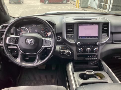 Used 2022 RAM 1500 Big Horn AWD/4WD image 15