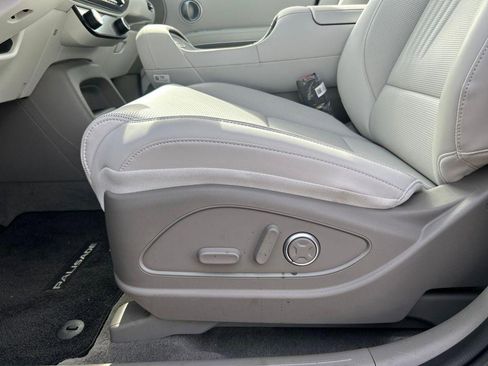 New 2026 Hyundai Palisade SEL Premium image 16