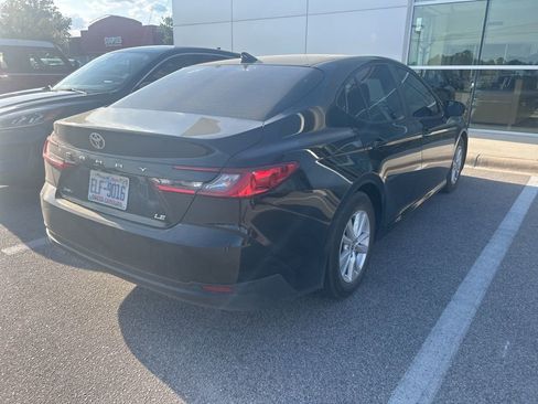 Used 2025 Toyota Camry LE FWD image 3
