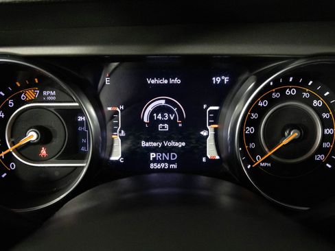 Used 2021 Jeep Wrangler Unlimited Sport AWD/4WD image 29