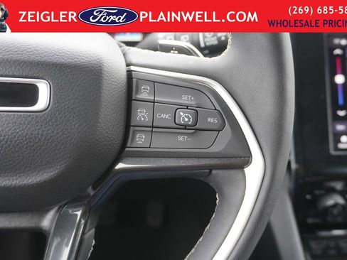 Used 2023 Jeep Grand Cherokee L Laredo w/ Luxury Tech Group I image 28