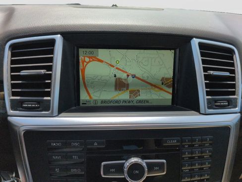 Used 2015 Mercedes-Benz ML 350 4MATIC image 17