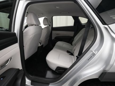 Used 2025 Hyundai Tucson SEL AWD/4WD image 16