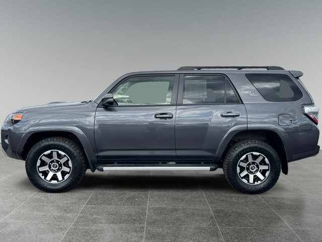 Certified 2023 Toyota 4Runner TRD Off-Road Premium AWD/4WD image 3