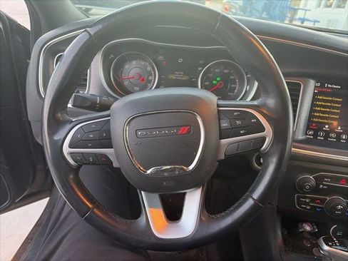 Used 2018 Dodge Charger SXT Plus image 17