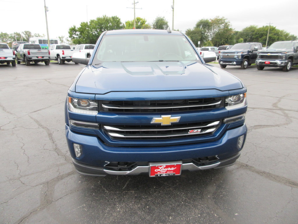 Used 2018 Chevrolet Silverado 1500 LTZ Z71 AWD/4WD image 11