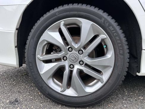Used 2020 Honda Accord LX image 6