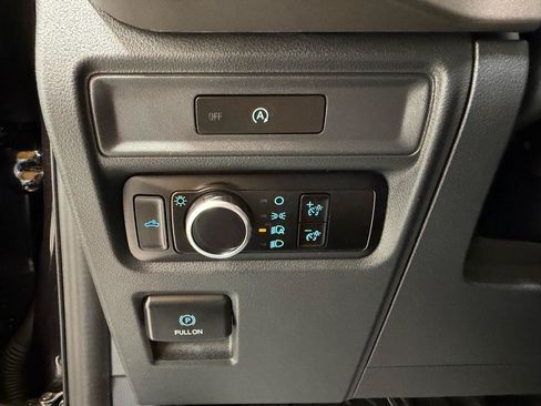 Used 2025 Ford F150 XL AWD/4WD image 14