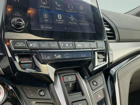 Used 2023 Honda Odyssey Touring image 23