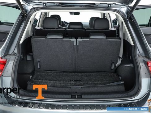 Used 2024 Volkswagen Tiguan SE w/ Panoramic Sunroof Package FWD image 67