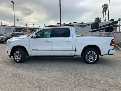 Used 2023 RAM 1500 Limited w/ Body Color Bumper Group AWD/4WD image 8