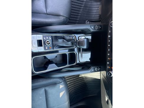Used 2022 Kia Telluride EX w/ EX Premium Package AWD/4WD image 12