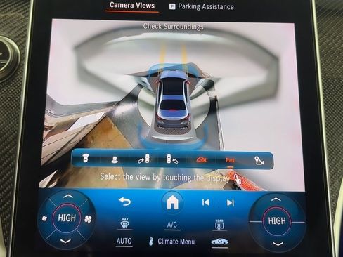 Used 2024 Mercedes-Benz C 63 AMG S image 25