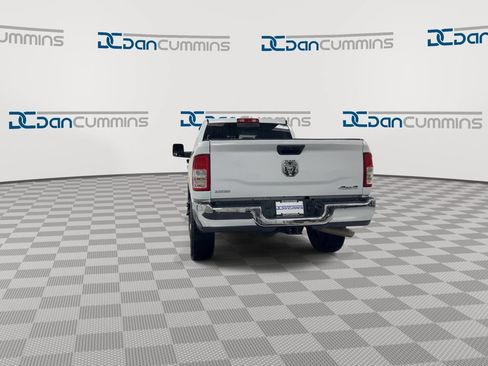 Used 2024 RAM 3500 Tradesman w/ Chrome Appearance Group AWD/4WD image 7