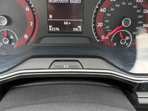 Used 2021 Volkswagen Jetta SE FWD image 14