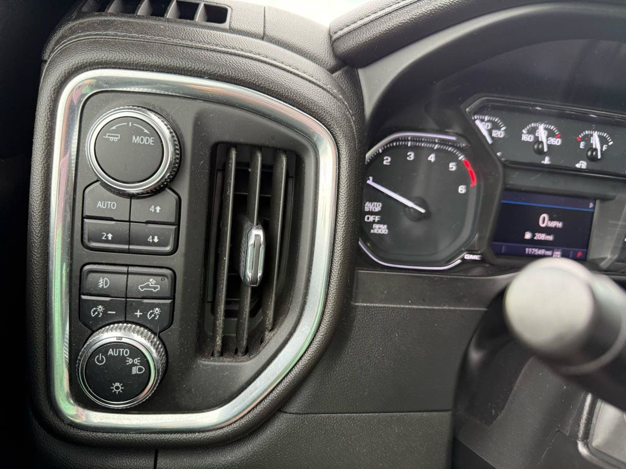 Used 2022 GMC Sierra 1500 Elevation AWD/4WD image 27