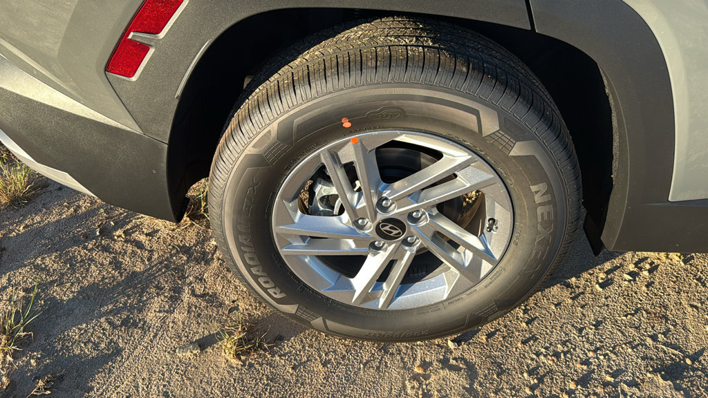 New 2026 Hyundai Tucson SE FWD image 9