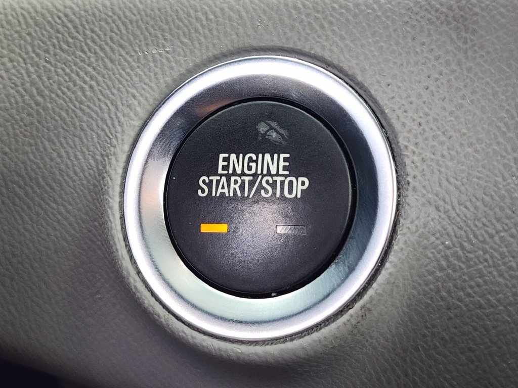 Used 2019 GMC Terrain SLT w/ Preferred Package FWD image 33