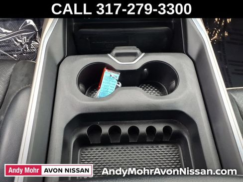 Used 2019 RAM 1500 Laramie AWD/4WD image 28