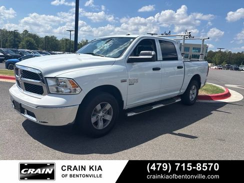 Used 2022 RAM 1500 Tradesman w/ Chrome Appearance Group AWD/4WD image 2