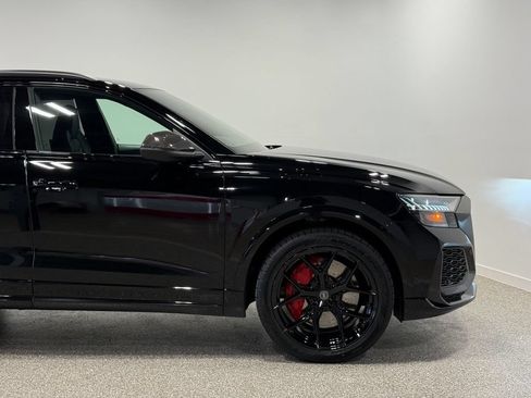 Used 2021 Audi RS Q8 w/ Carbon Optic Package AWD/4WD image 34