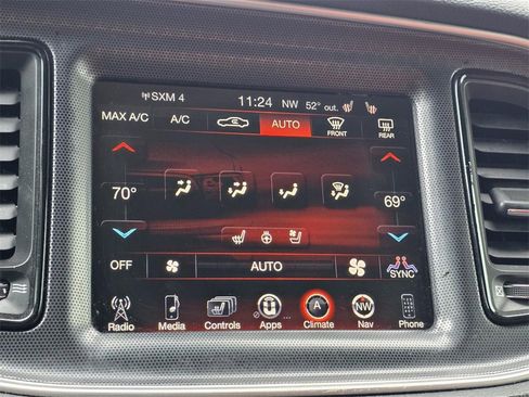 Used 2015 Dodge Challenger SXT Plus image 12