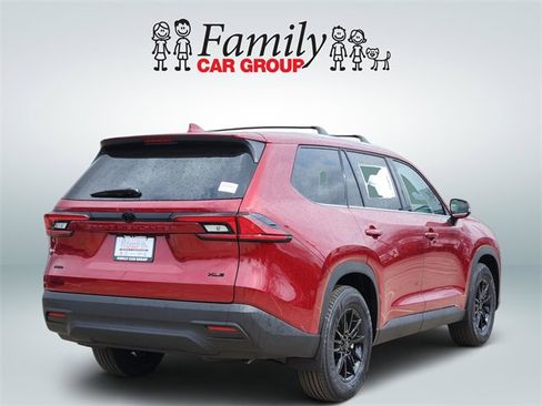 New 2026 Toyota Grand Highlander XLE image 4