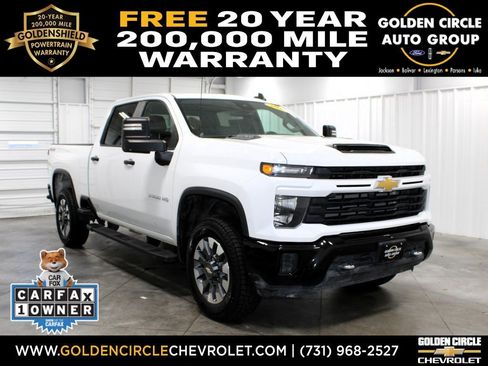 Used 2024 Chevrolet Silverado 2500 Custom w/ Custom Value Package image 1