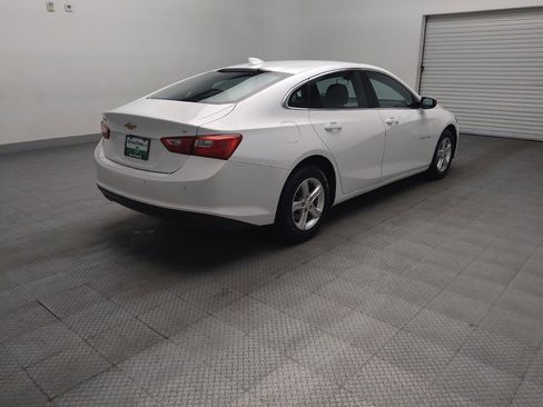 Used 2024 Chevrolet Malibu LT FWD image 9