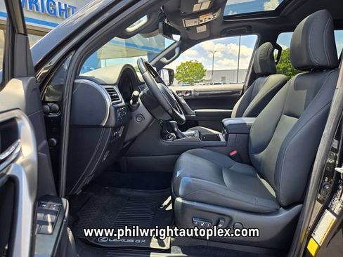 Used 2023 Lexus GX 460 Premium AWD/4WD image 9
