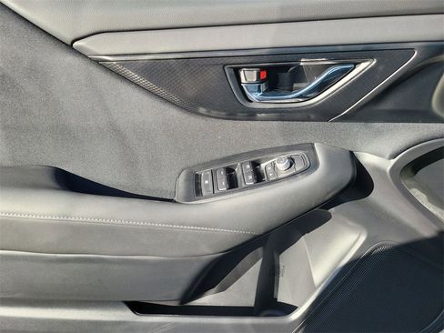 Used 2025 Subaru Outback Premium w/ Popular Package #1A image 15