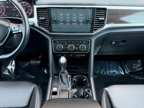 Used 2019 Volkswagen Atlas SEL image 32