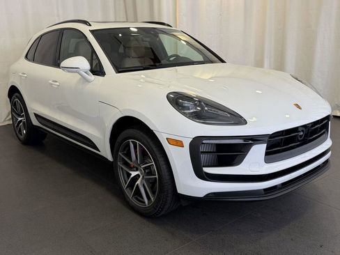New 2026 Porsche Macan S AWD/4WD image 7