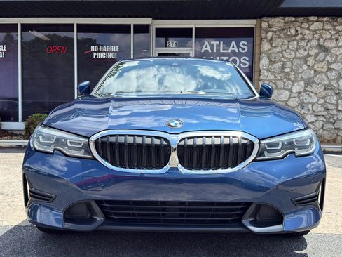 Used 2021 BMW 330i Sedan w/ Premium Package RWD image 3