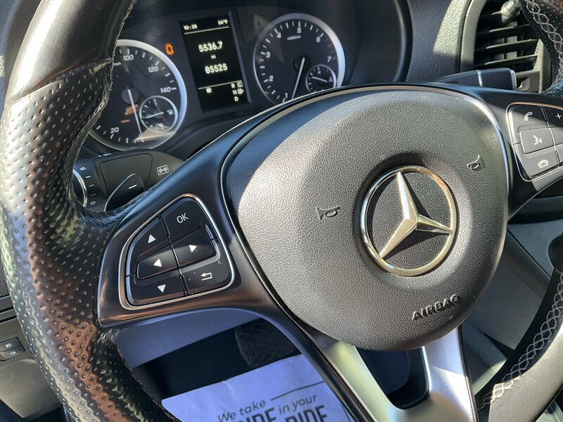 Used 2020 Mercedes-Benz Metris image 17