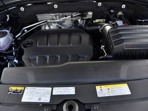 New 2026 Volkswagen Atlas Cross Sport SE image 27