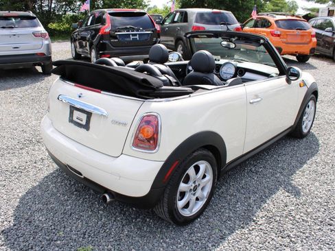 Used 2009 MINI Cooper Convertible FWD image 7