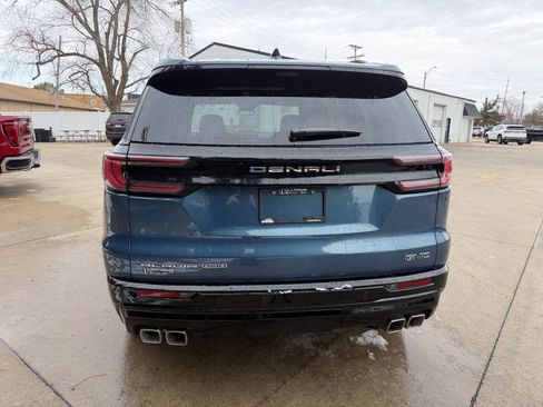 New 2026 GMC Acadia Denali Ultimate AWD/4WD image 32