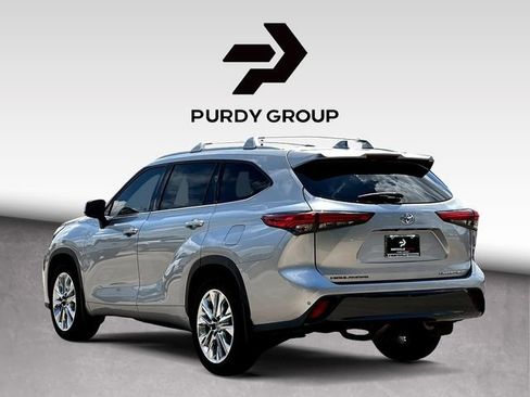 Used 2023 Toyota Highlander Limited AWD/4WD image 6