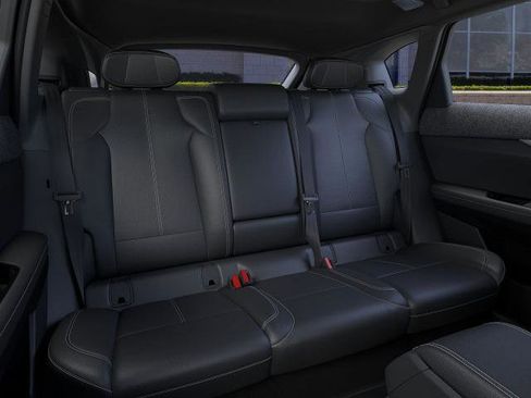 New 2025 Cadillac Optiq Luxury 1 image 17