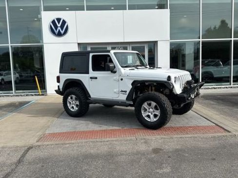 Used 2021 Jeep Wrangler Sport image 2