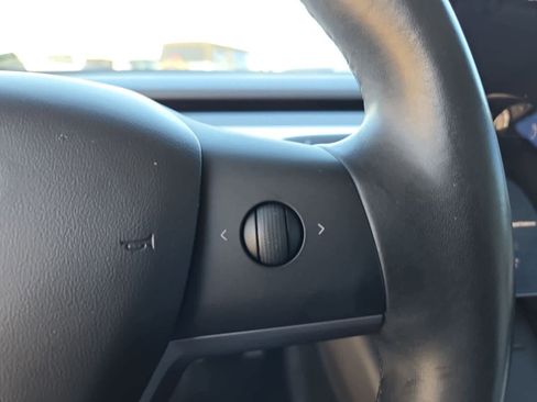 Used 2019 Tesla Model 3 Long Range image 22