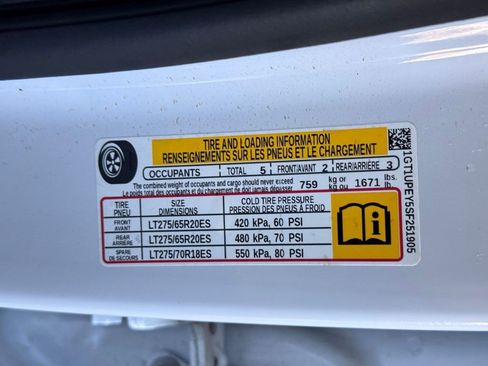 Certified 2025 GMC Sierra 2500 AT4 AWD/4WD image 6