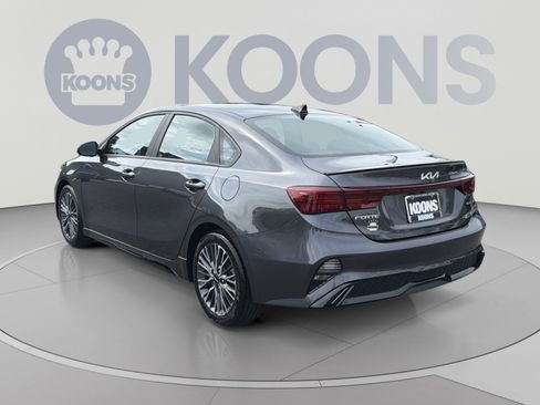Used 2023 Kia Forte GT-Line FWD image 4