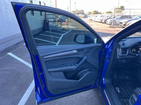 Used 2021 Audi Q5 2.0T Premium Plus w/ Premium Plus Package image 29