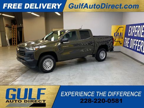 Used 2024 Chevrolet Colorado W/T RWD image 5