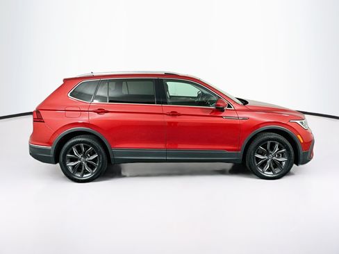 Used 2022 Volkswagen Tiguan SE FWD image 10