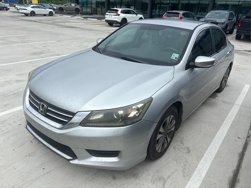 Used 2014 Honda Accord LX image 1